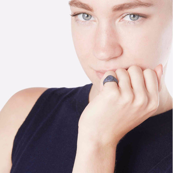 Blue Sapphire Les Chevalières Ring