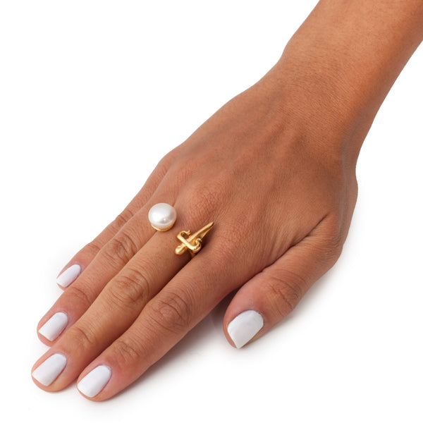 Dagger Pearl Ring