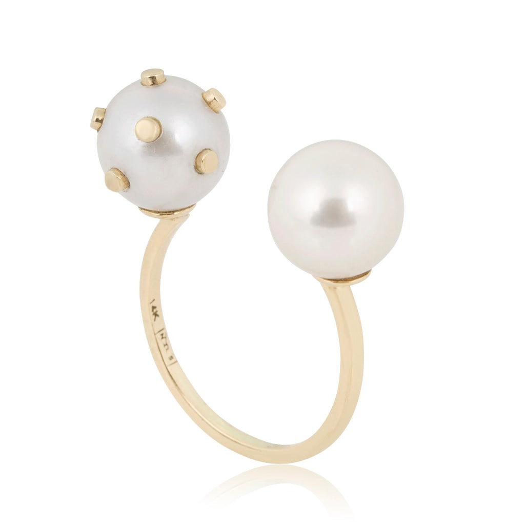Gold Dot Pearl Double Ring