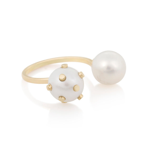 Gold Dot Pearl Double Ring