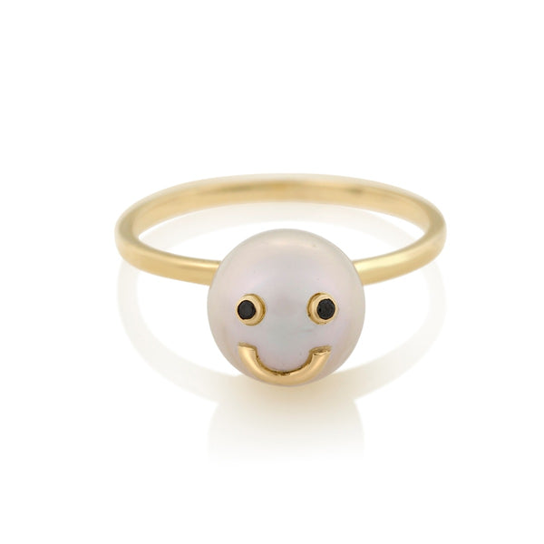 Gold Smiley Pearl Ring