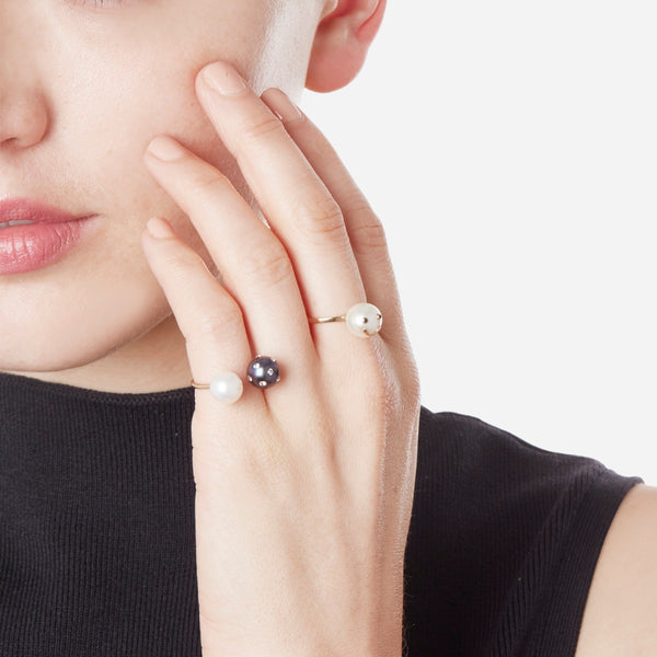 Gold Smiley Pearl Ring